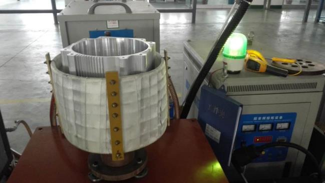 Motor casing thermal assembly-电机机壳装配预热818.jpg